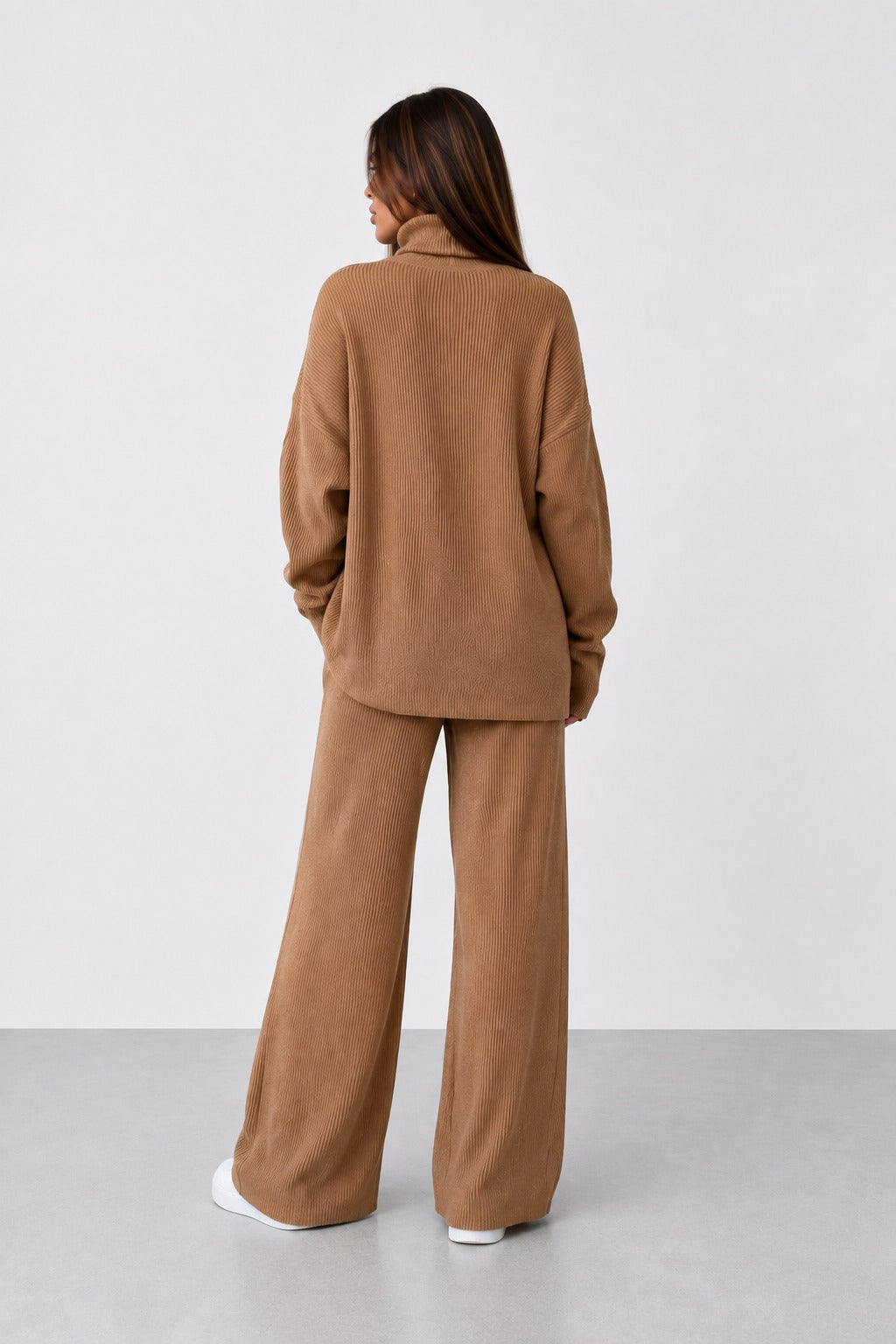 Marta | Conjunto casual de dos piezas de punto con cuello alto suelto