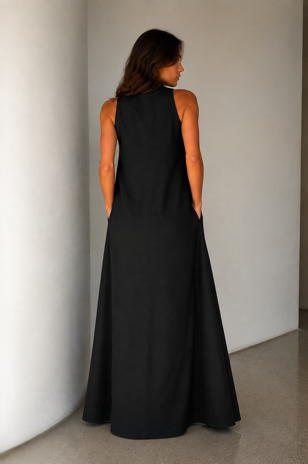 Leticia | Vestido largo de diseño minimalista