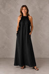 Amanda | Vestido Largo con Cuello Halter Fruncido